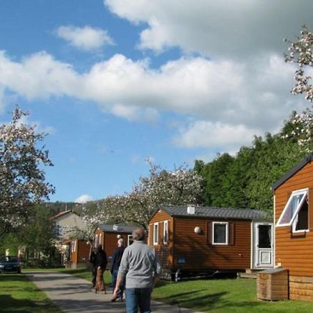 Camping Des Rochers Des Parcs Hotel Clecy Bagian luar foto
